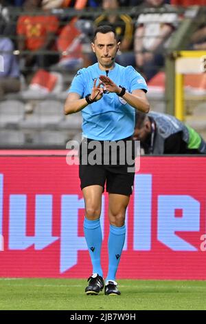Brüssel, Belgien. 03.. Juni 2022. Der spanische Schiedsrichter Jose Maria Sanchez wurde während eines Fußballspiels zwischen der belgischen Nationalmannschaft der Roten Teufel und den Niederlanden am Freitag, dem 03. Juni 2022 in Brüssel, dem ersten Spiel (von sechs) in der Nations League A-Gruppenphase, fotografiert. BELGA FOTO DIRK WAEM Quelle: Belga Nachrichtenagentur/Alamy Live News Stockfoto