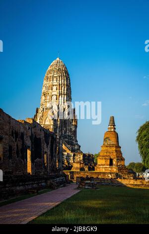 Wat Ratchaburana Ruinentempel im Ayutthaya Historical Park, Thailand Stockfoto