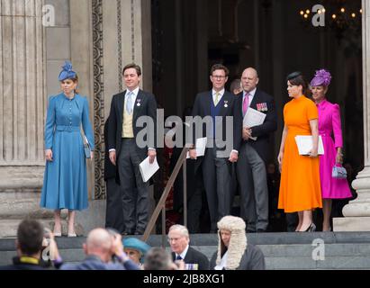 London großbritannien 3.. juni 2022 Prinzessin Beatrice und Edoardo Mapelli Mozzi Erntedankfest-Gottesdienst zum Platin-Jubiläum von Königin Elizabeth II Stockfoto