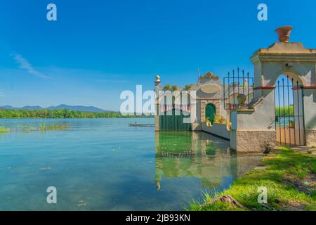 Landschaft des Sees von Banyoles in Girona, Katalonien, Spanien Stockfoto