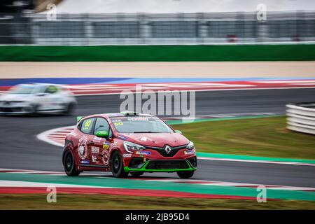 Misano, Italien. 03.. Juni 2022. 60 GIOIA LUCIANO, (ITA), ESSECORSE, CLIO CUP SERIES, ITALIE, Aktion während der 5. Runde des Clio Cup Europe 2022, vom 3. Bis 5. Juni 2022 auf dem Misano World Circuit Marco Simoncelli, in Misano Adriatico, Italien - Foto Grégory Lenormand / DPPI Credit: DPPI Media/Alamy Live News Stockfoto