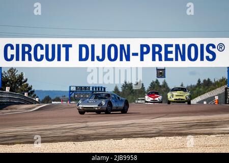 Dijon, Frankreich. 04.. Juni 2022. 60 Peter VÖGELE, (CH), Porsche 904 GTS / 1964, Aktion während des Grand Prix de l'Age d'Or 2022, vom 3. Bis 5. Juni 2022 auf dem Circuit de Dijon-Prenois, in Dijon, Frankreich - Foto Julien Cuer / DPPI Credit: DPPI Media/Alamy Live News Stockfoto