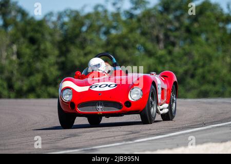 Dijon, Frankreich. 04.. Juni 2022. 600 Jean LEGRAS, (FR), Chevron B16 / 1971, Aktion während des Grand Prix de l'Age d'Or 2022, vom 3. Bis 5. Juni 2022 auf dem Circuit de Dijon-Prenois, in Dijon, Frankreich - Foto Julien Cuer / DPPI Credit: DPPI Media/Alamy Live News Stockfoto