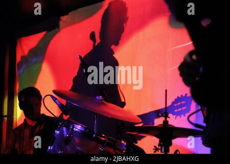 Die kalifornische Band The Allah-Las treten am 30.. September 2014 im Electric Circus, Edinburgh, auf Stockfoto