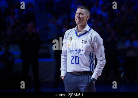 Madrid, Spanien. 04.. Juni 2022. Jaycee Carroll während der Liga Endesa Playoff 2022 Halbfinalspiel 2 zwischen Real Madrid und Bitci Baskonia gefeiert im Wizink Center in Madrid (Spanien), 4. 2022. Juni. Real Madrid gewann 83 - 71 (Foto: Juan Carlos García Mate/Pacific Press) Quelle: Pacific Press Media Production Corp./Alamy Live News Stockfoto