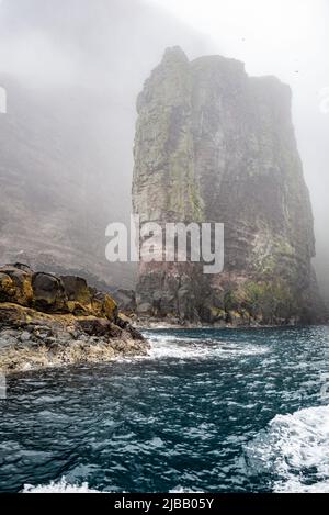 Vestmanna imposante Klippen, Streymoy Island, Färöer Inseln Stockfoto