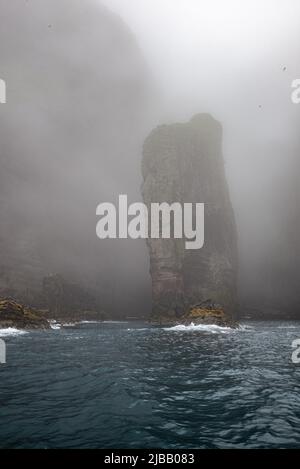 Vestmanna imposante Klippen, Streymoy Island, Färöer Inseln Stockfoto