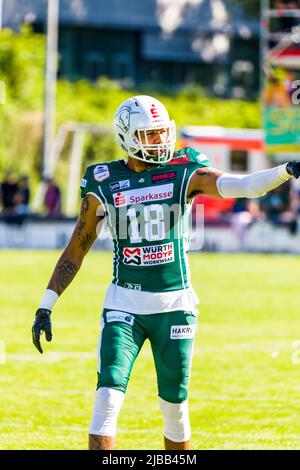 Central European Football League, CEFL-Halbfinale. 04.Juni 2022 ,Shwaebish Hall WR # 18 Aurieus Minton / Schwäbisch Hall Unicorns Stockfoto