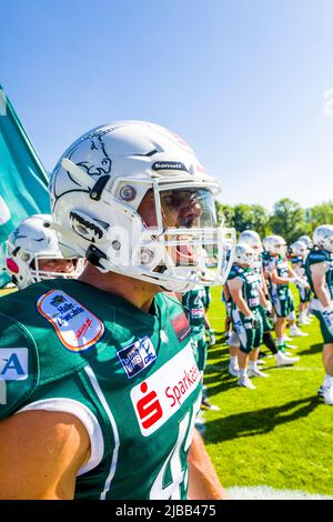 Central European Football League, CEFL-Halbfinale. 04.Juni 2022 ,Shwaebish Hall ILN # 48 Simon Baumgartner / Schwäbisch Hall Unicorns Stockfoto