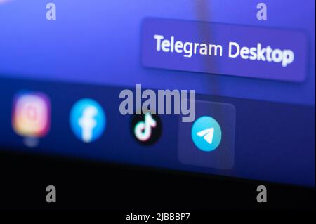 New york, USA - 3. juni 2022: Telegramm-Desktop-App auf dem Computer-Menü-Bildschirm Nahaufnahme Stockfoto