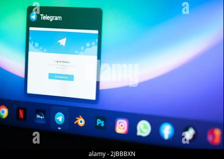 New york, USA - 3. juni 2022: Telegram-App-Konto auf dem Computer-Menü-Bildschirm Nahaufnahme öffnen Stockfoto