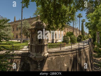 Gebäude der Universität von Sevilla, ehemals Real Fabrica de Tabacos Stockfoto