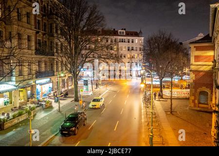 Berlin, März 23. 2019: Skalitzer Straße am U-Bahnhof Schlesisches Tor in Berlin Kreuzberg Stockfoto