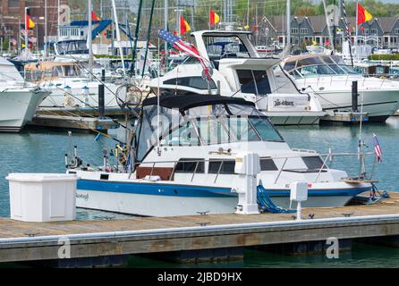 Blick über den Hafen von Port Washington in Port Washington, Wisconsin. Stockfoto