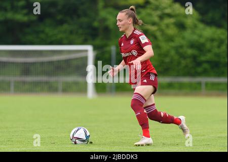 Aschheim, Deutschland. 05.. Juni 2022. Andrea Gavric (7 FC Bayern München II) während des 2. Fußball-Bundesliga-Spiel zwischen dem FC Bayern München II und dem FC Ingolstadt 04 im Sportpark Aschheim. Sven Beyrich/SPP Kredit: SPP Sport Pressefoto. /Alamy Live News Stockfoto