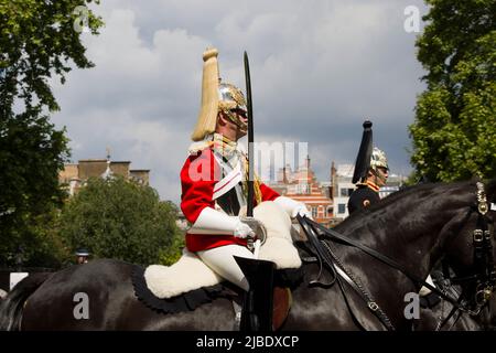 Mounted Lifeguard The Queen's Platinum Jubilee Trooping The Color Colour The Mall London Stockfoto