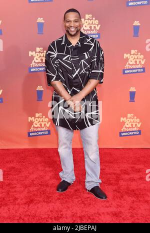 SANTA MONICA, CA - 02. JUNI: Chike nimmt an den MTV Movie & TV Awards 2021 Teil: UNSCRIPTED am 2. Juni 2022 im Barker Hangar in Santa Monica, Kalifornien. Quelle: Jeffrey Mayer/JTMPhotos/MediaPunch Stockfoto