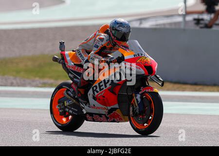 Pol Espargaro aus Spanien von Repsol Honda Team mit Honda während des MotoGP freien Trainings von Gran Premio Monster Energy de Catalunya auf dem Circuit de BARC Stockfoto