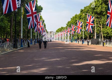London entlang der Mall im Platinum Jubilee Year Stockfoto