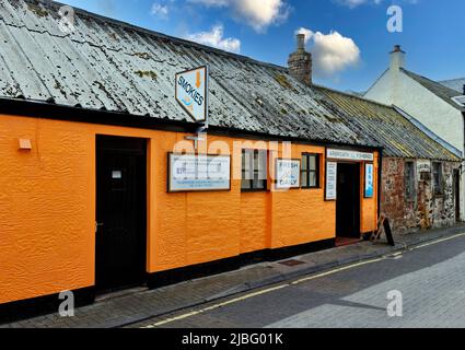 ARBROATH ANGUS SCOTLAND G & A SPINK FISCHEREISHOP PRODUZENT DER DELIKATESSEN ARBROATH SMOKIES Stockfoto