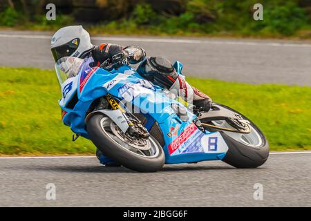 Championship-Motorradrennfahrer Christian Elkin aus Belfast, Nordirland, in Aktion auf dem Kirkistown Race Circuit, Nordirland. Stockfoto