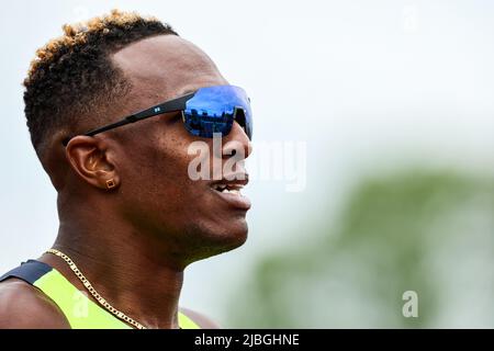 HENGELO - Liemarvin Bonevacia in Aktion bei der Herren-Veranstaltung 400m während der FBK-Spiele. ANP VINCENT JANNINK Stockfoto