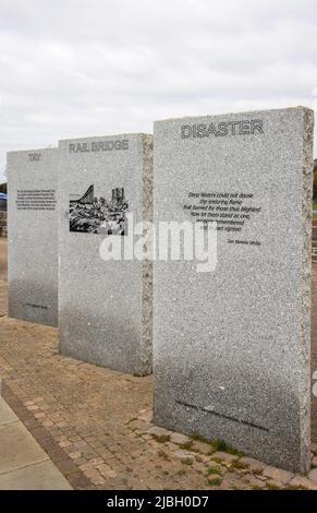 gedenkstätte an der Stelle der Katastrophe der Tay-Eisenbahnbrücke in perth, schottland Stockfoto