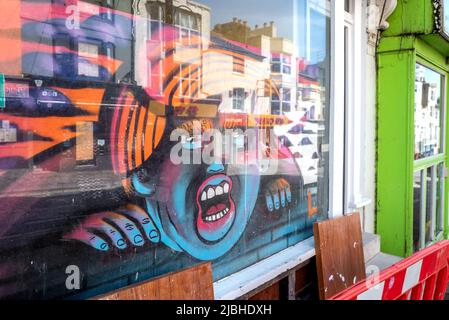 Brighton UK, 30.. April 2020: Trump-Graffiti Stockfoto