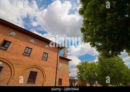 Haci Bayram Veli Moschee in Ankara. Moscheen von Ankara Hintergrundbild. Ramadan oder islamisches Hintergrundbild. Stockfoto