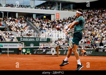 Paris, Frankreich. 5.. Juni 2022. Der norwegische Tennisspieler Casper Ruud ist beim French Open Grand Slam Tennisturnier 2022 in Roland Garros, Paris, Frankreich, im Einsatz. Frank Molter/Alamy Live Nachrichten Stockfoto