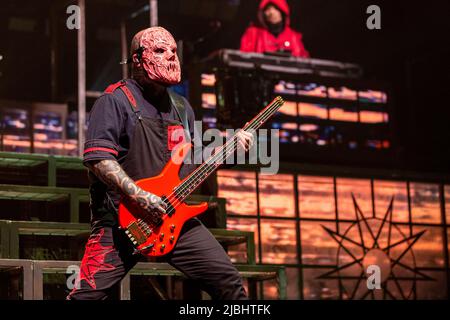 Moline, USA. 05.. Juni 2022. Alessandro Venturella und Sid Wilson von Slipknot während der Knotfest Roadshow am 5. Juni 2022 im Taxslayer Center in Moline, Illinois (Foto von Daniel DeSlover/Sipa USA) Credit: SIPA USA/Alamy Live News Stockfoto