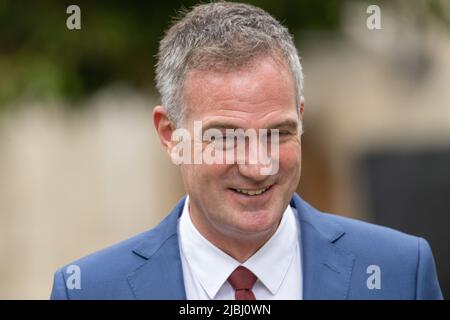 London, Großbritannien. 6.. Juni 2022. Parlamentsabgeordnete in Westminster am Tag der Misstrauensvotum über Boris Johnson, MP, Premierminister, im Bild Peter Kyle, Labour-Abgeordneter für Hove, Quelle: Ian Davidson/Alamy Live News Stockfoto