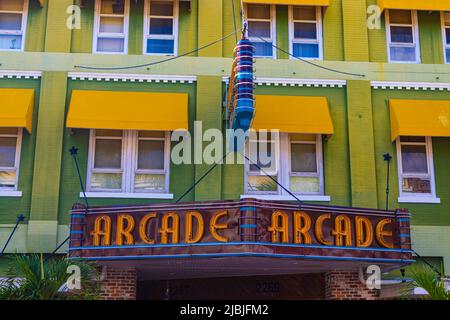 Das Old Arcade Theatre in der First Street, River District, Fort Myers, Florida, USA Stockfoto