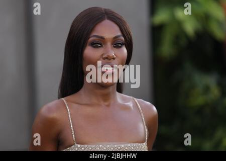 Los Angeles, USA. 07.. Juni 2022. DeWanda Wise bei der Weltpremiere „Jurassic World: Dominion“ im TCL Chinese Theatre, Hollywood, CA, 6. Juni 2022. Foto: Joseph Martinez/PictureLux Kredit: PictureLux/The Hollywood Archive/Alamy Live News Stockfoto