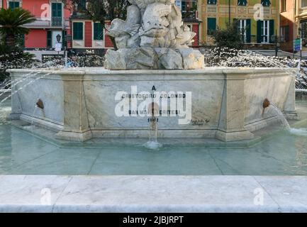 Detail des Denkmals mit Brunnen des Entdeckers Christoph Kolumbus (1451-1506), von Odoardo Tabacchi, Santa Margherita Ligure, Genua, Italien Stockfoto