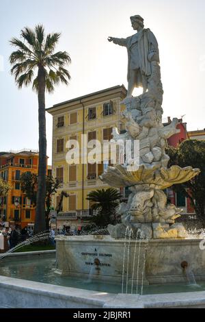 Denkmal des italienischen Entdeckers und Seefahrers Christoph Kolumbus (1451-1506) vom Bildhauer Odoardo Tabacchi, Santa Margherita Ligure, Genua Stockfoto