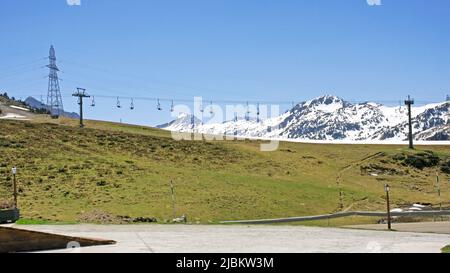 Baqueira Beret, Aran Valley, in den katalanischen Pyrenäen, Lleida, Katalonien, Spanien, Europa Stockfoto