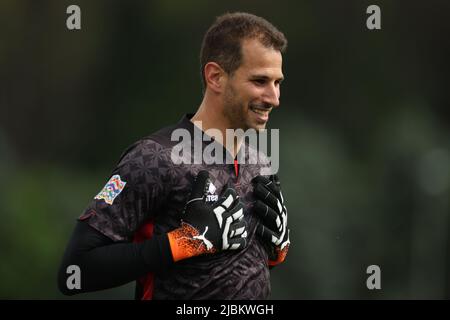 Serravalle, Italien, 5.. Juni 2022. Henry Bonello von Malta während des Spiels der UEFA Nations League im San Marino Stadium, Serravalle. Bildnachweis sollte lauten: Jonathan Moscrop / Sportimage Stockfoto