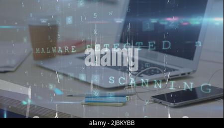 Bild der Warnung vor Cyberangriffen und der Datenverarbeitung über Laptop Stockfoto