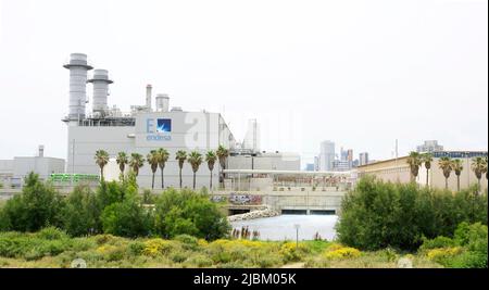 Modernes Wärmekraftwerk in Sant Adria del Besos, Barcelona, Katalonien, Spanien, Europa Stockfoto