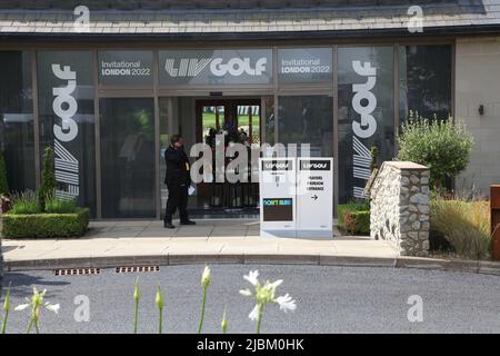 Hemel Hempstead, Herts, Großbritannien. 7.. Juni 2022. Haupteingang der Spieler bei der LIV Golf-Einladung Kredit: Motofoto/Alamy Live News Stockfoto