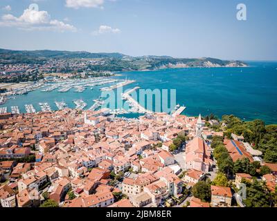 Der Panoramablick auf die koper Küste in Slowenien Stockfoto