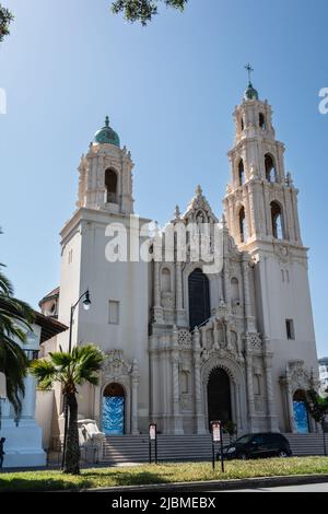 San Francisco, Kalifornien, USA - 28. April 2022 : das South San Francisco City Hall Stockfoto