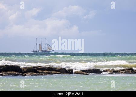 Passage du Kapitan Borchardt, Goélette à 3 mâts polonaise au large de Boulogne sur mer, Frankreich, Pas de Calais Stockfoto