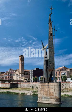 Denkmal für die Kämpfer, die in der Schlacht am Ebro-Fluss durch Tortosa, Tarragona, Katalonien, Spanien, Europa Ruhm fanden Stockfoto