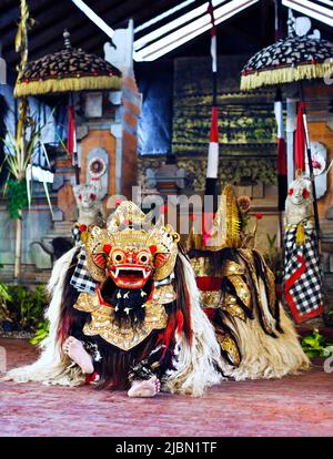 Ein Barong und Keris Tanz, Ubud, Bali, Indonesien Stockfoto