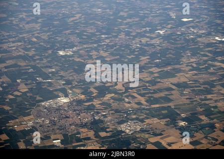 pianura padana po Flusstal lombardia Luftbild aus der Flugzeuglandschaft Stockfoto