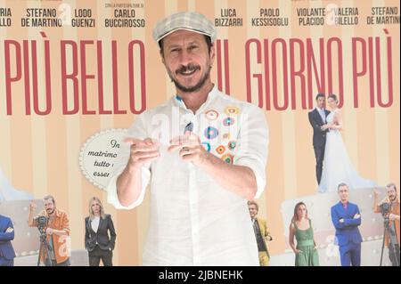 Rom, Italien. 07.. Juni 2022. Luca Bizzarri nimmt an der Fotoausstellung des Films Il giorno più bello im NH Collection Roma Giustiniano Hotel Teil. (Foto: Mario Cartelli/SOPA Images/Sipa USA) Quelle: SIPA USA/Alamy Live News Stockfoto