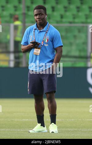 Cesena, Italien. 07.. Juni 2022. ROM, Italien - 07.06.2022: WILFRIED GNONTO (ITALIEN) vor dem Fußballspiel der UEFA Nations League 2023 zwischen Italien und Ungarn am 07. juni 2022 im Orogel Stadium-Dino Manuzzi in Cesena. Kredit: Unabhängige Fotoagentur/Alamy Live Nachrichten Stockfoto