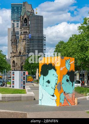 All We Wrote, 50 Jahre Graffiti-Kultur, Führung Auf Dem Kudamm, Künstler, Die Ihre Projekte Gestalten Stockfoto